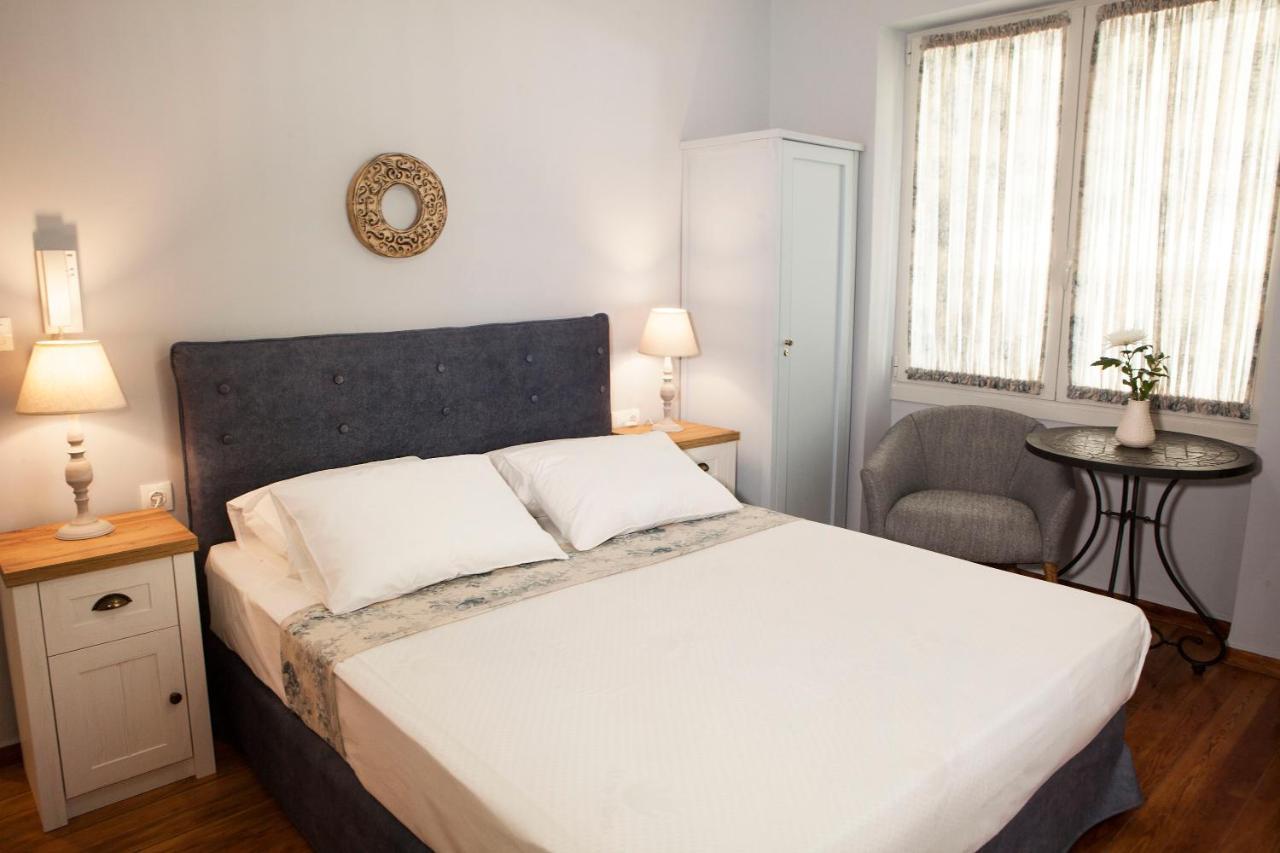 Lovely 1St Fl. Apt, With Balcony In Pagrati أثينا المظهر الخارجي الصورة